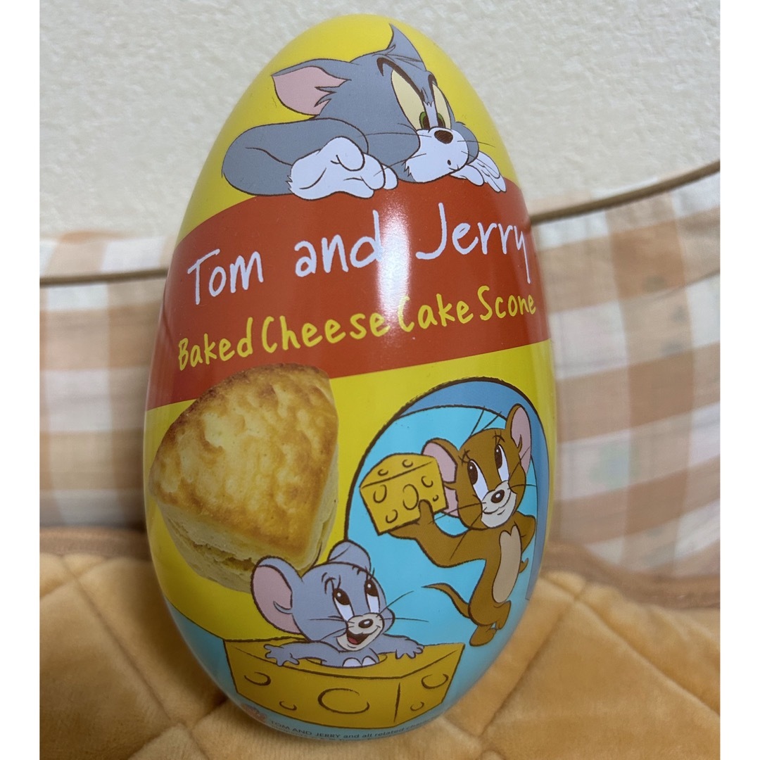 トムとジェリー　エッグ缶　中身なし エンタメ/ホビーのおもちゃ/ぬいぐるみ(キャラクターグッズ)の商品写真