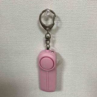 キーホルダー型防犯ブザー 130db女性用 子供用 コンパクト アラーム ピンク(防災関連グッズ)