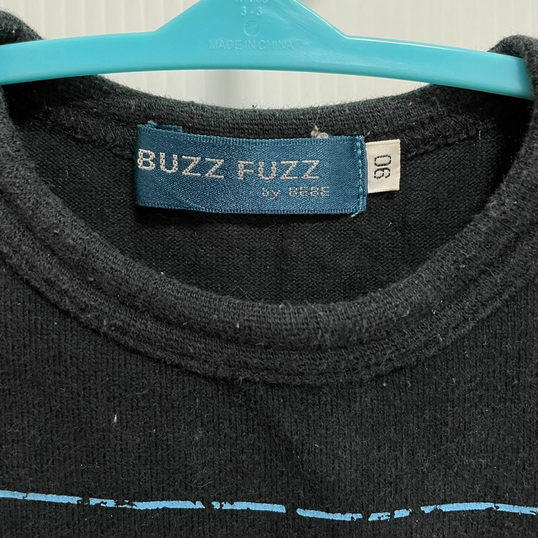 BeBe(ベベ)の【値下げ交渉OK】BUZZ FUZZ　byBEBE ロンT 黒 size/90 キッズ/ベビー/マタニティのキッズ服男の子用(90cm~)(Tシャツ/カットソー)の商品写真