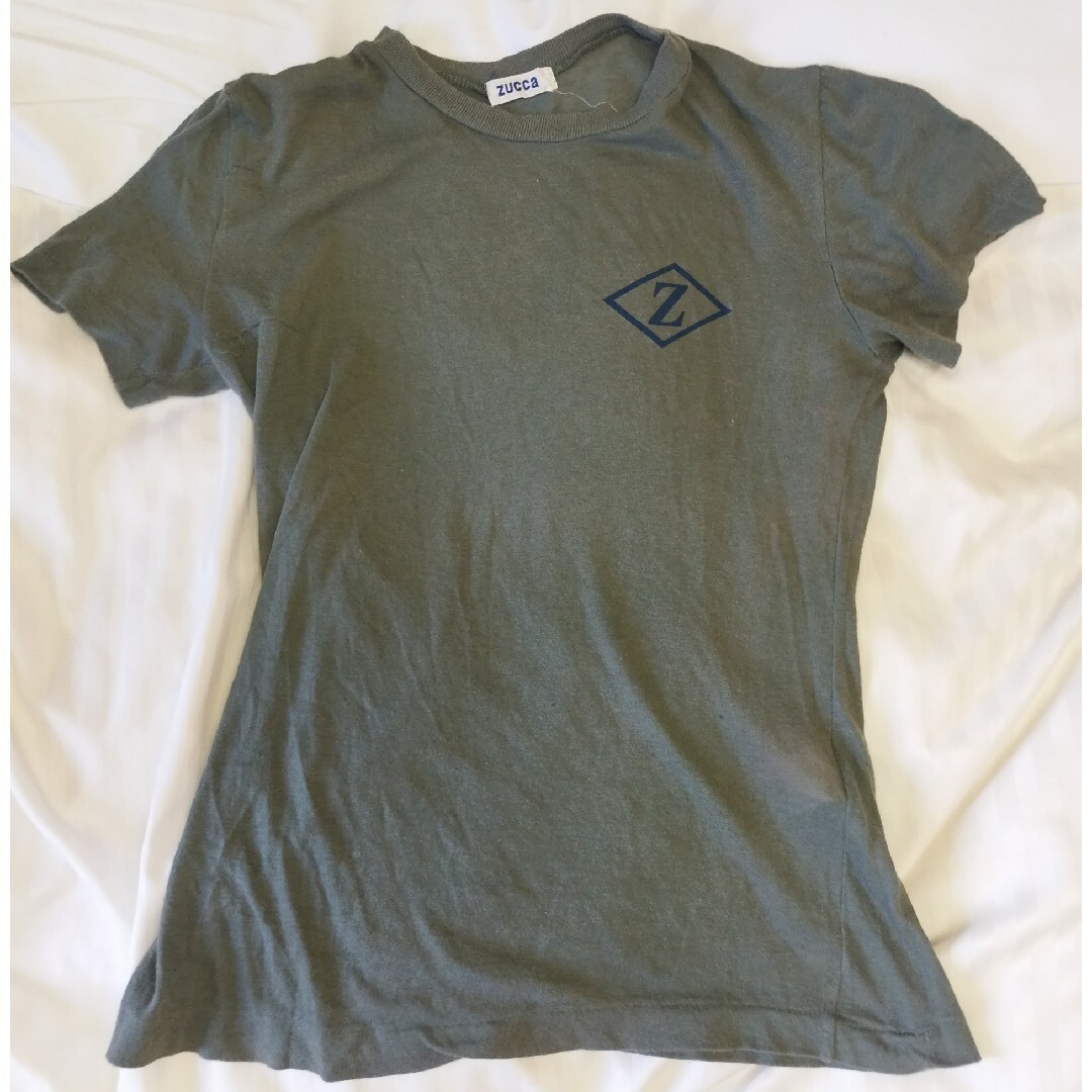 ZUCCa(ズッカ)のZUCCA　カーキー　ダークオリーブグリーン　ジャストフィットTシャツ　難有り レディースのトップス(Tシャツ(半袖/袖なし))の商品写真