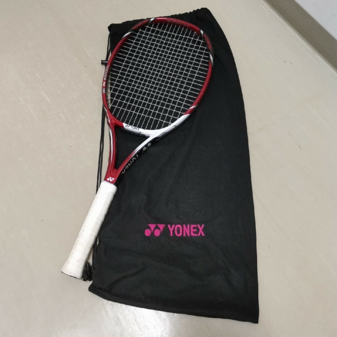 YONEX(ヨネックス)のテニスラケット スポーツ/アウトドアのテニス(ラケット)の商品写真