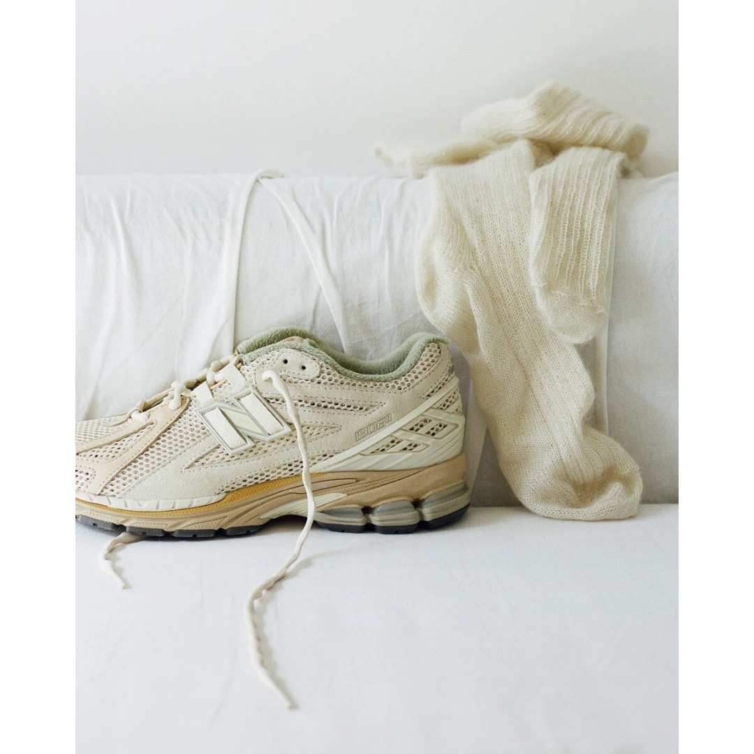 AURALEE × New Balance 1906R "Beige" 27.5