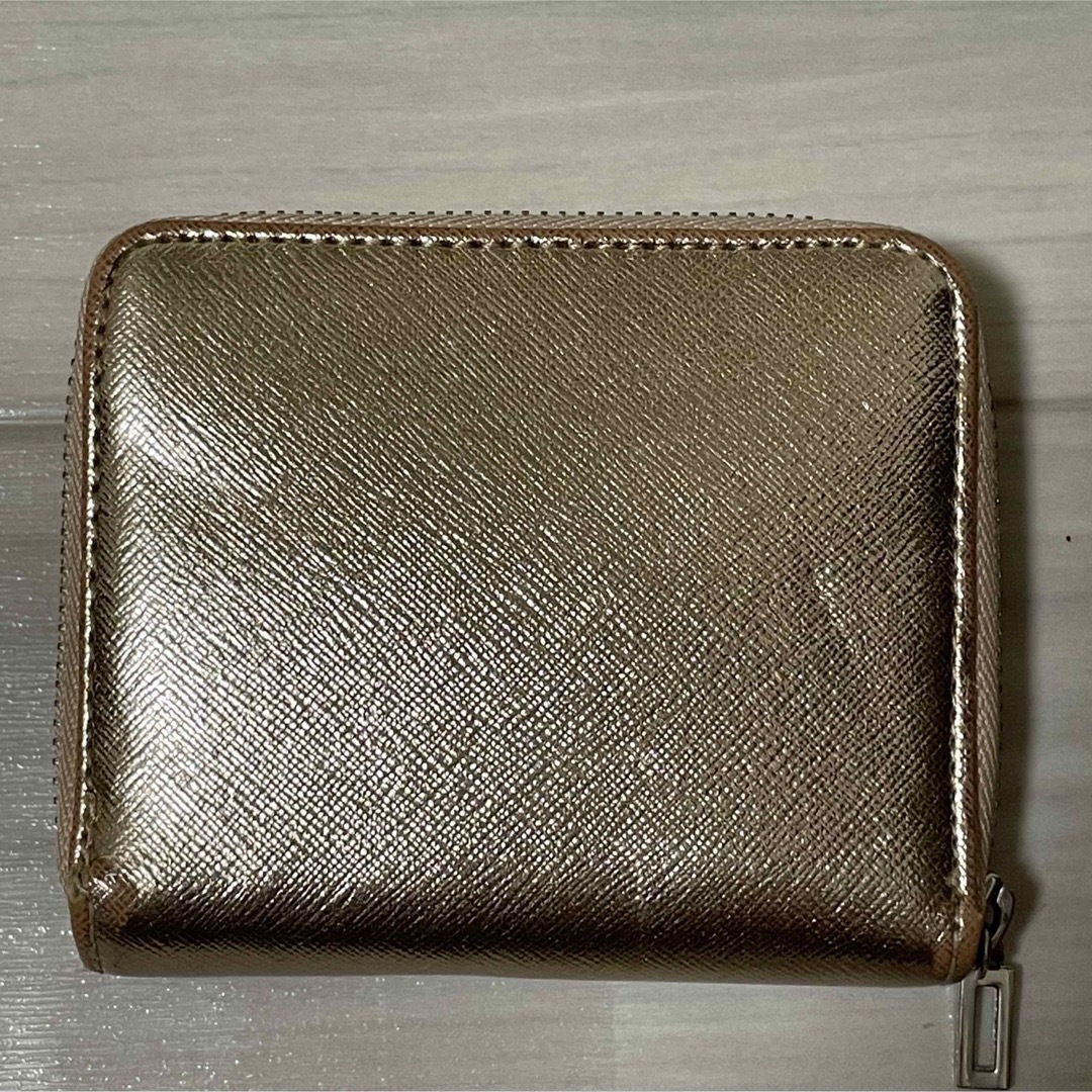 GUESS(ゲス)の二つ折り財布 レディースのファッション小物(財布)の商品写真
