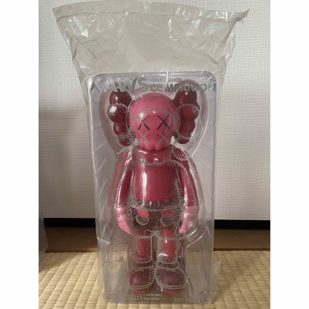 CompanionOpen Edition Vinyl Figure "Red"