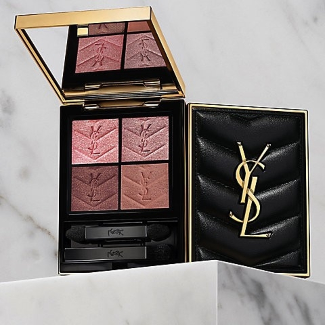 Yves Saint Laurent Beaute(イヴサンローランボーテ)のイヴサンローラン アイシャドウ クチュールミニクラッチ 400 バビロンローズ コスメ/美容のベースメイク/化粧品(アイシャドウ)の商品写真