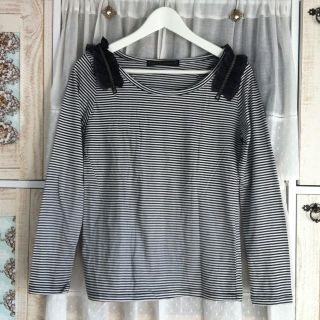 イーハイフンワールドギャラリー(E hyphen world gallery)の肩フリル♡ロングTシャツ(Tシャツ(長袖/七分))