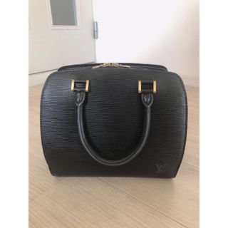 ルイヴィトン(LOUIS VUITTON)の値下げ✨ルイヴィトン　エピ　ポンヌフ👜ブラック(ハンドバッグ)