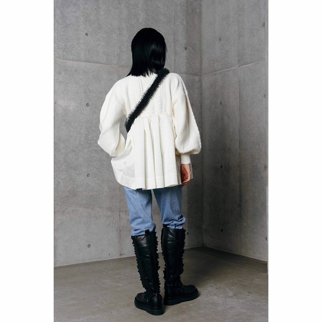 bibiy ビビィ　ニット　ホワイト  JUANA KNIT TOP