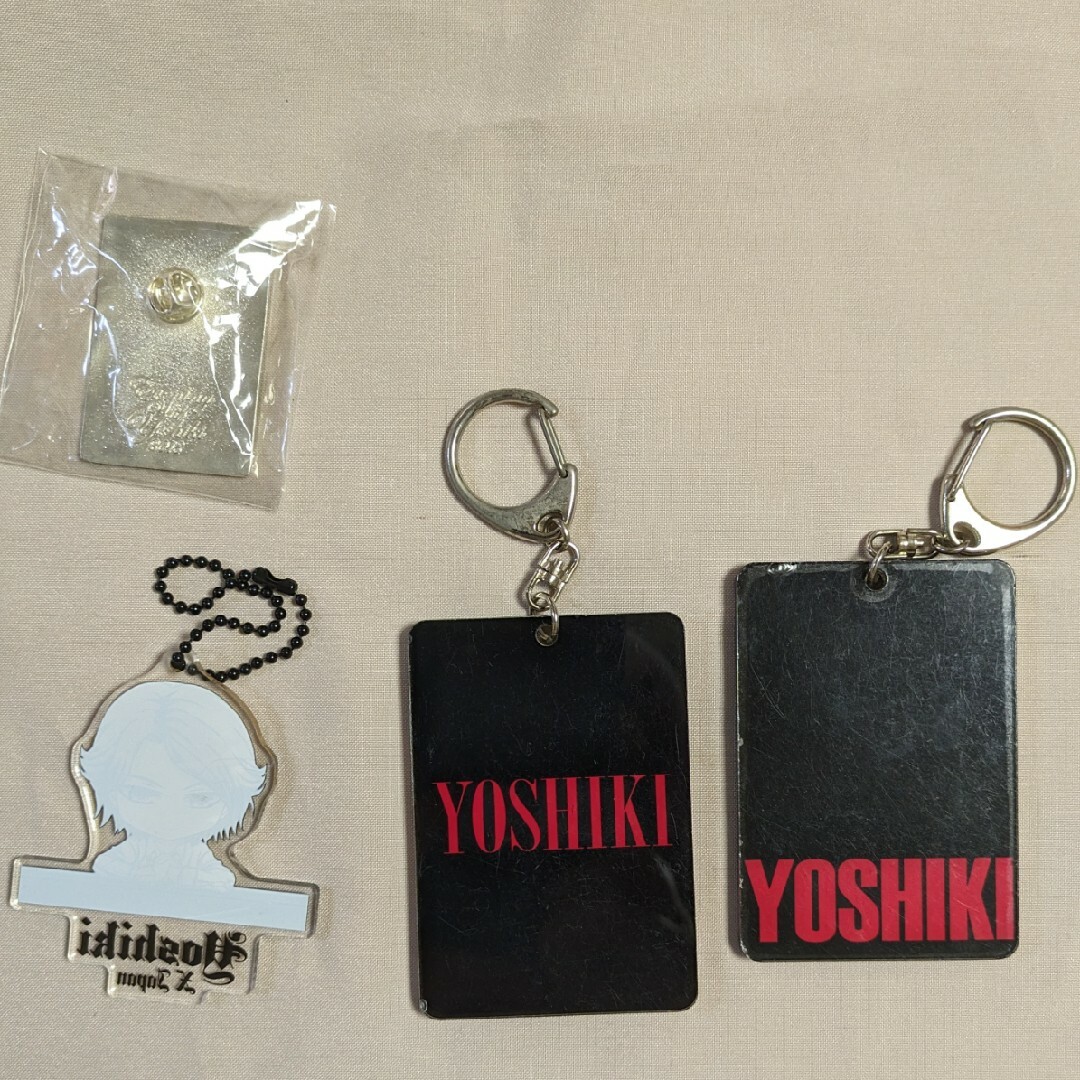 YOSHIKIアクリルプレートキーホルダーなど エンタメ/ホビーのタレントグッズ(ミュージシャン)の商品写真