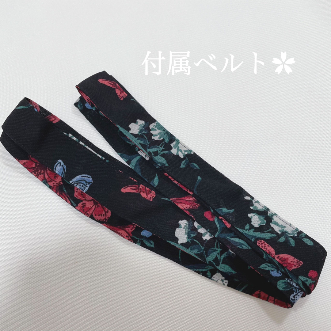 JEANASIS(ジーナシス)の【中古美品】JEANASIS花柄シャツワンピース　黒　フリーサイズ　羽織り レディースのワンピース(ロングワンピース/マキシワンピース)の商品写真