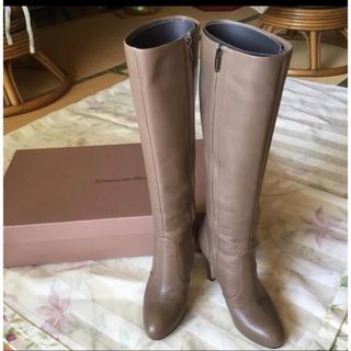 Gianvito Rossi - STORY掲載 ジャンヴィトロッシ レースアップ ブーツ