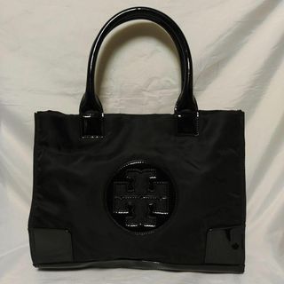 トリーバーチ(Tory Burch)のH2超美品　トリーバーチ　ハンドバッグ　ナイロン　エナメル　ブラック　ロゴマーク(ハンドバッグ)