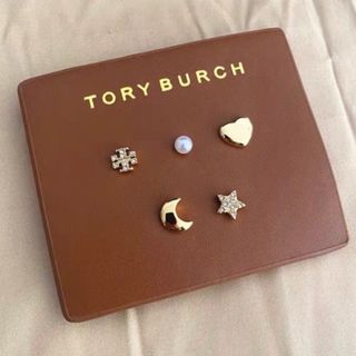 トリーバーチ(Tory Burch)のトリーバーチ　ピアス　5点セット　新品未使用　タグ付き❣️保存袋付き❣️(ピアス)