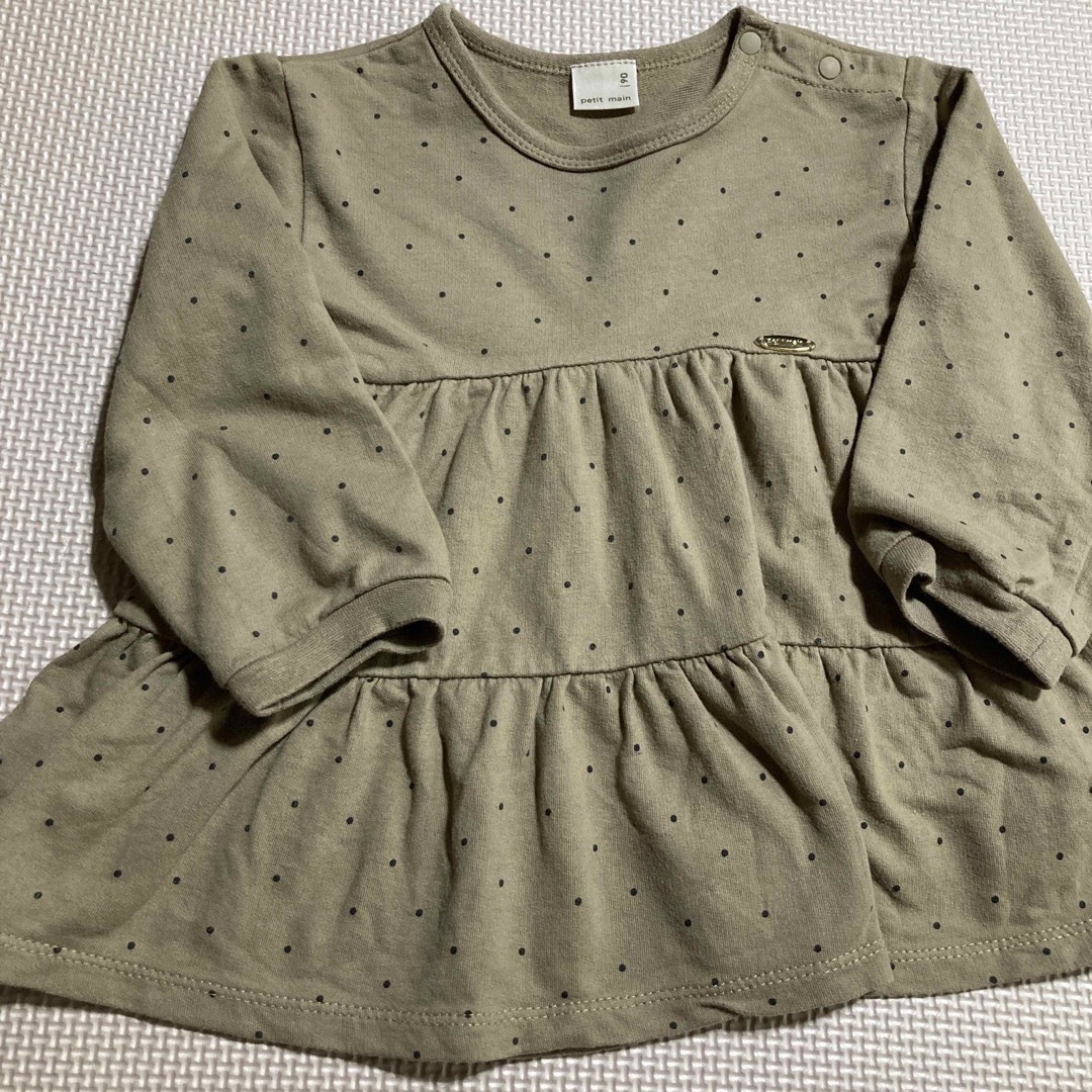 petit main(プティマイン)のpetit main ドットカット長袖チュニック 90cm キッズ/ベビー/マタニティのキッズ服女の子用(90cm~)(Tシャツ/カットソー)の商品写真