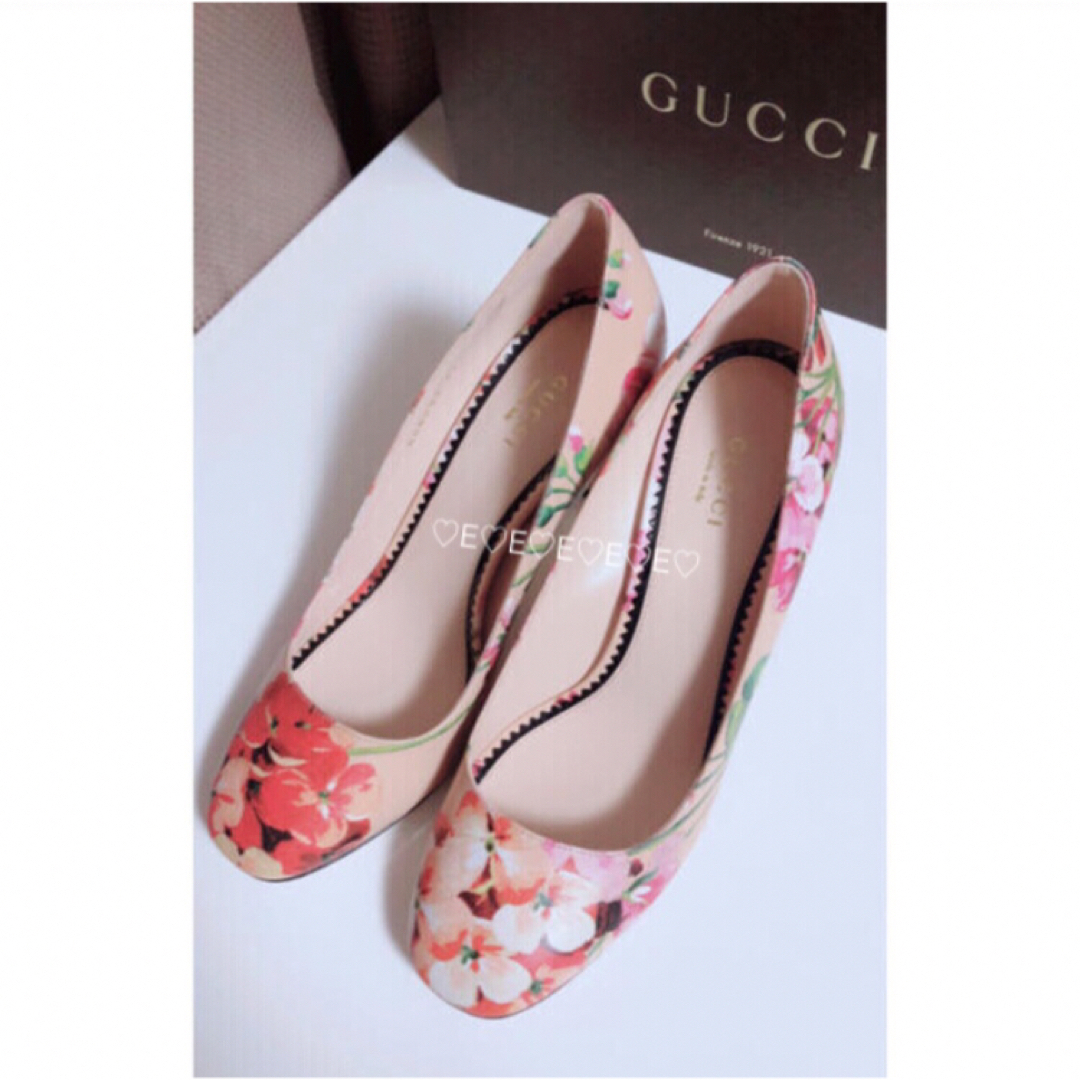 Gucci(グッチ)の新品♡レア希少品♡GUCCI グッチ フラワー柄 パンプス レディースの靴/シューズ(ハイヒール/パンプス)の商品写真