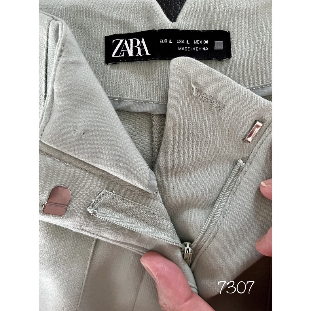 ZARA(ザラ)のZARA ハイウエストパンツ ミント Lサイズ used レディースのパンツ(その他)の商品写真