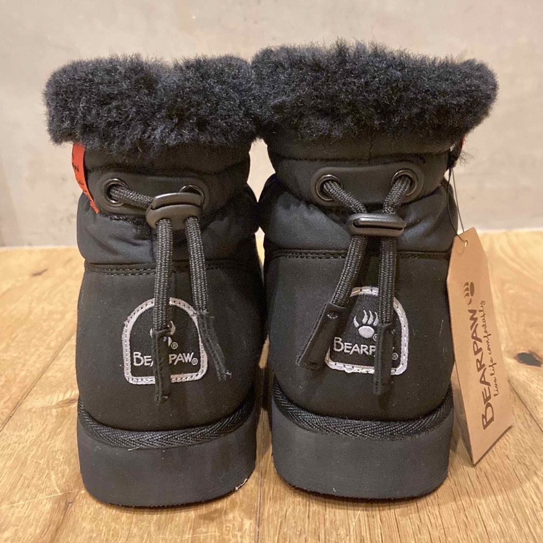 新品未使用】BEARPAW ムートンブーツ22センチ