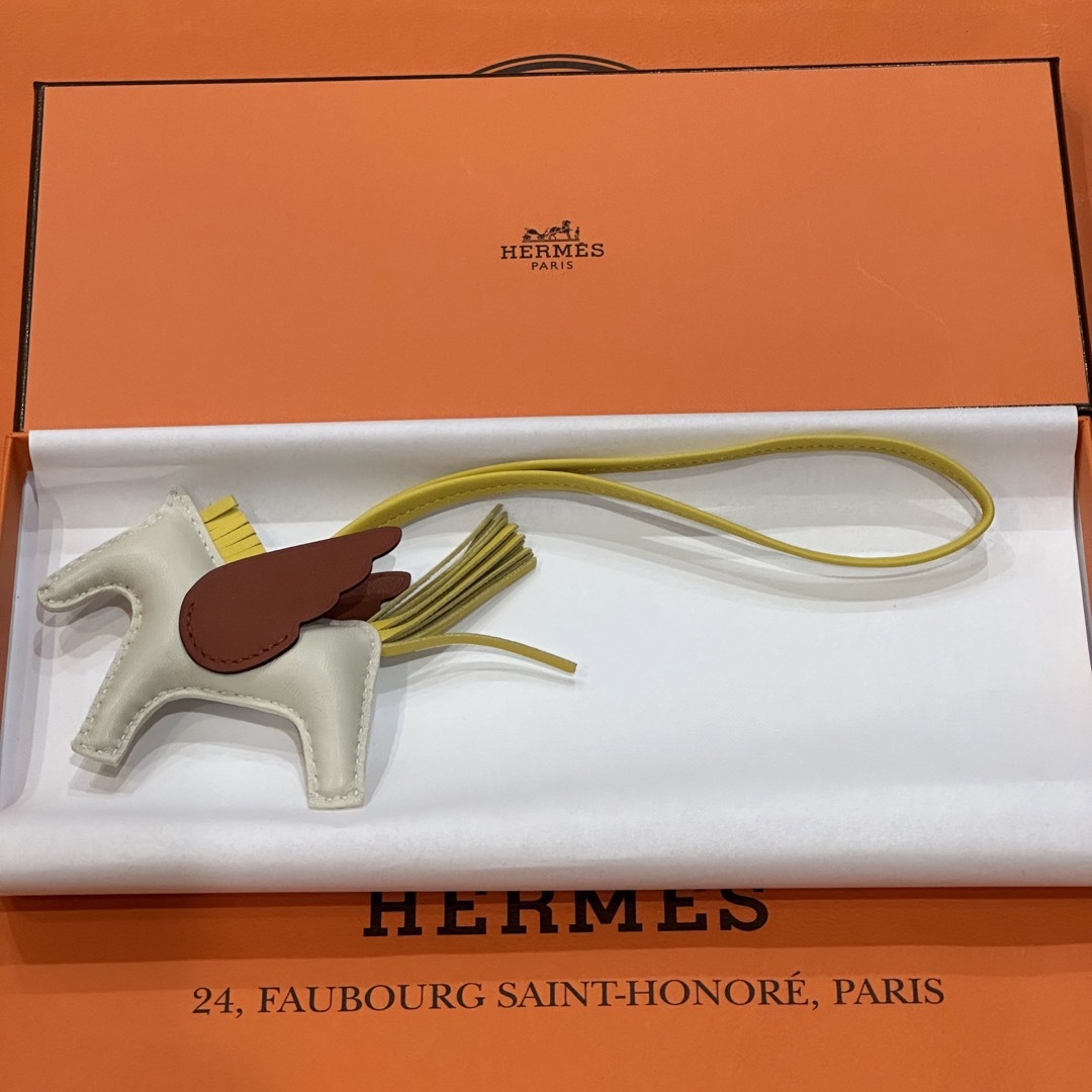 Hermes - 新品 レア HERMES エルメス ロデオ ペガサス チャーム pm