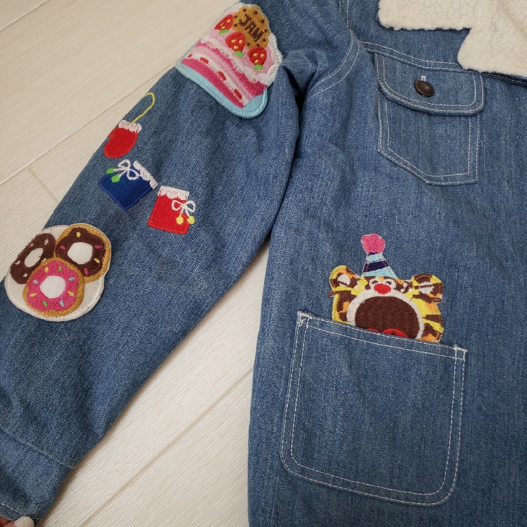 Jam刺繍ワッペンボアジャケット(キッズ) キッズ/ベビー/マタニティのキッズ服女の子用(90cm~)(ジャケット/上着)の商品写真