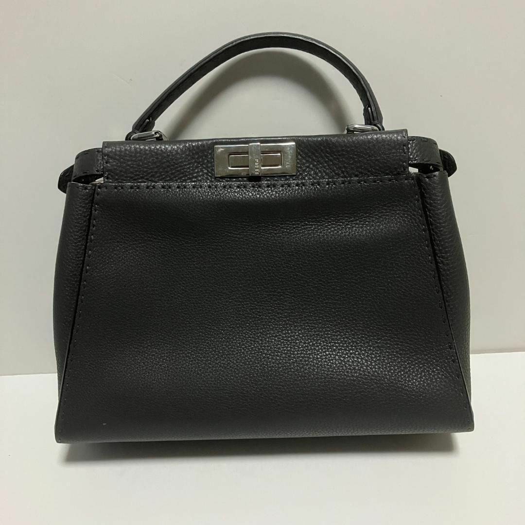 FENDI 8BN290 ピーカブーレギュラー セレリア ハンドバッグ