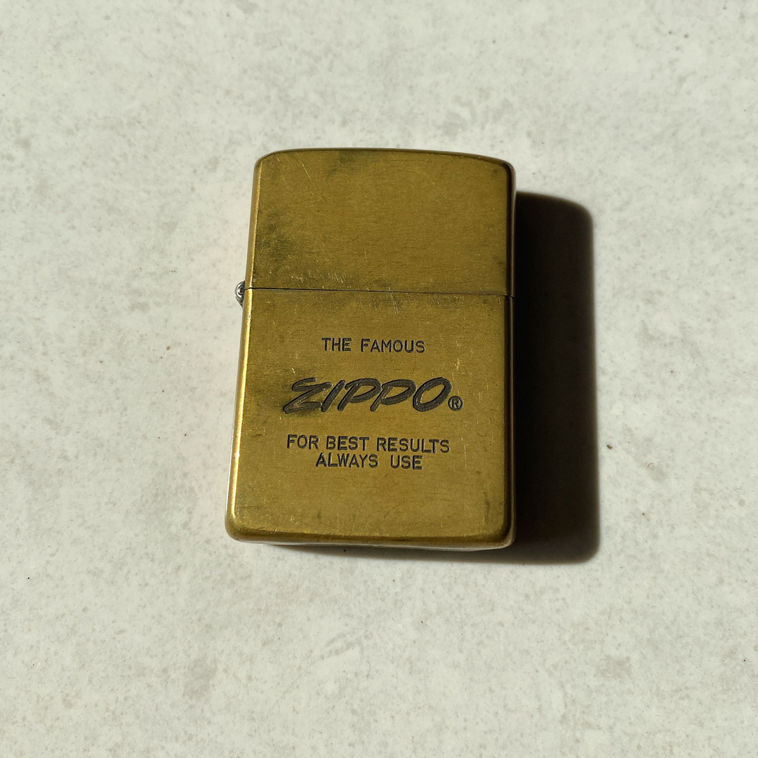 Zippo solid brassタバコグッズ