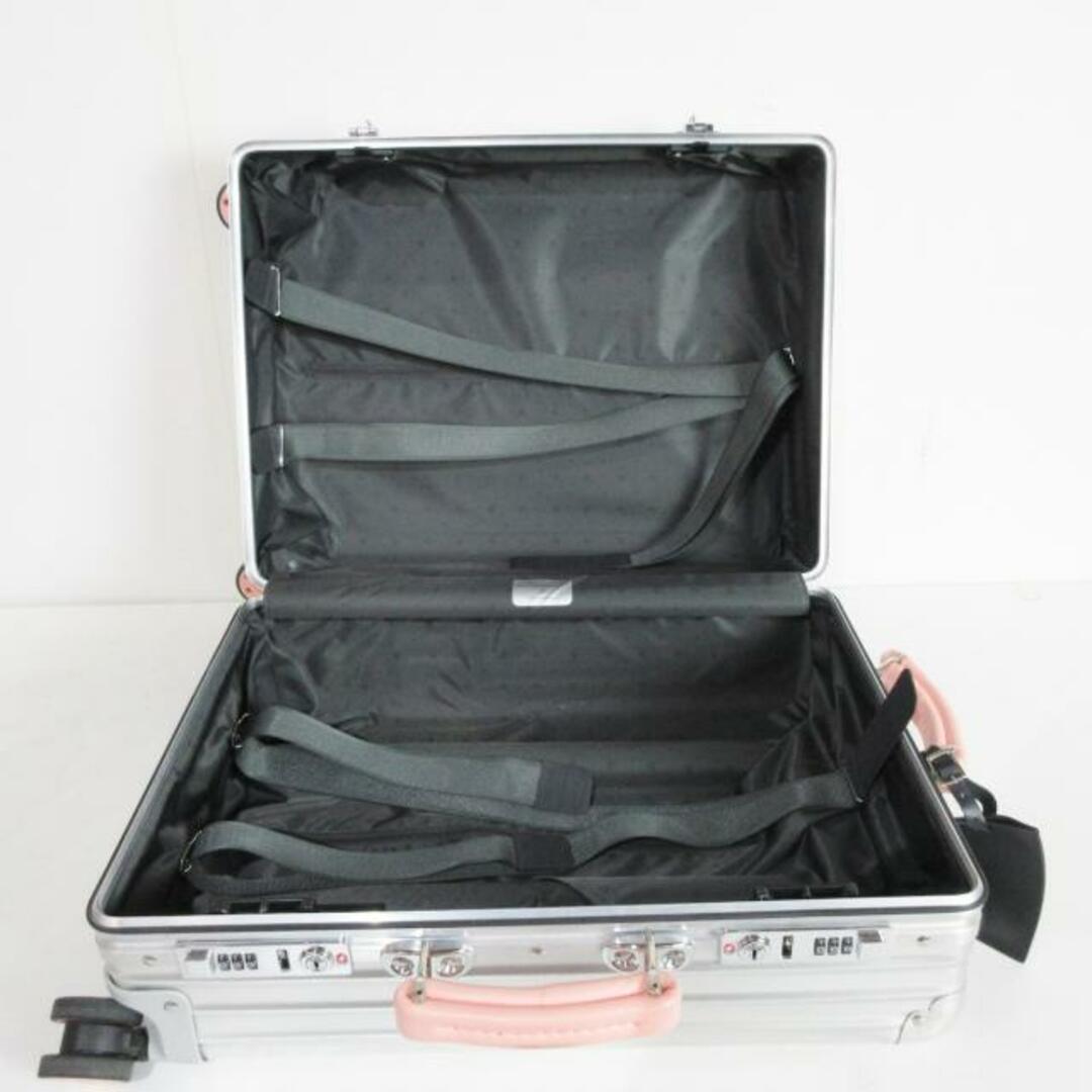 RIMOWA(リモワ)のリモワ キャリーバッグ クラシックキャビン レディースのバッグ(スーツケース/キャリーバッグ)の商品写真