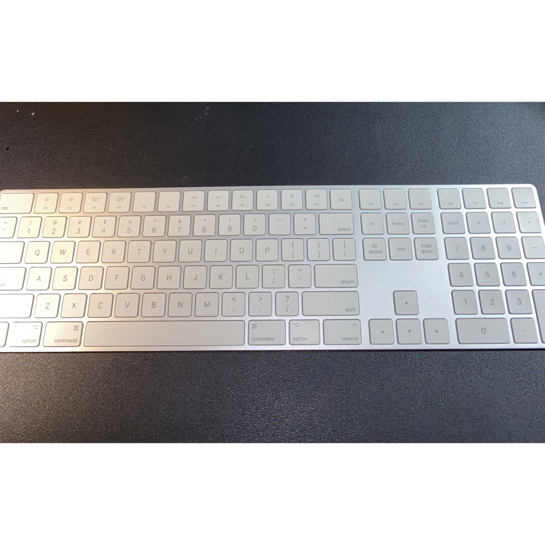 PC/タブレットApple Magic keyboard