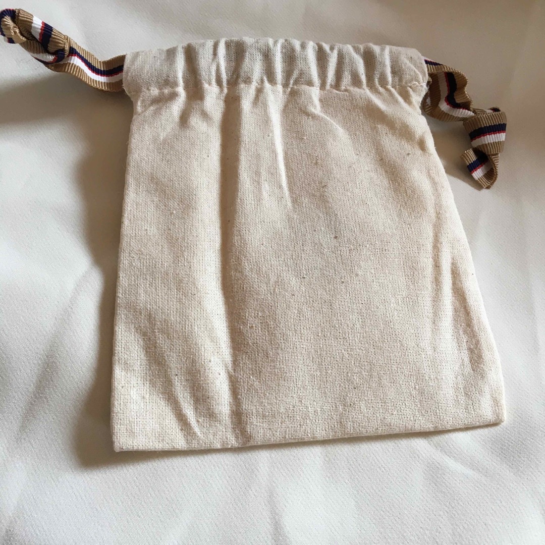 IL BISONTE(イルビゾンテ)のイルビゾンテ　巾着袋　保存袋 レディースのバッグ(ショップ袋)の商品写真