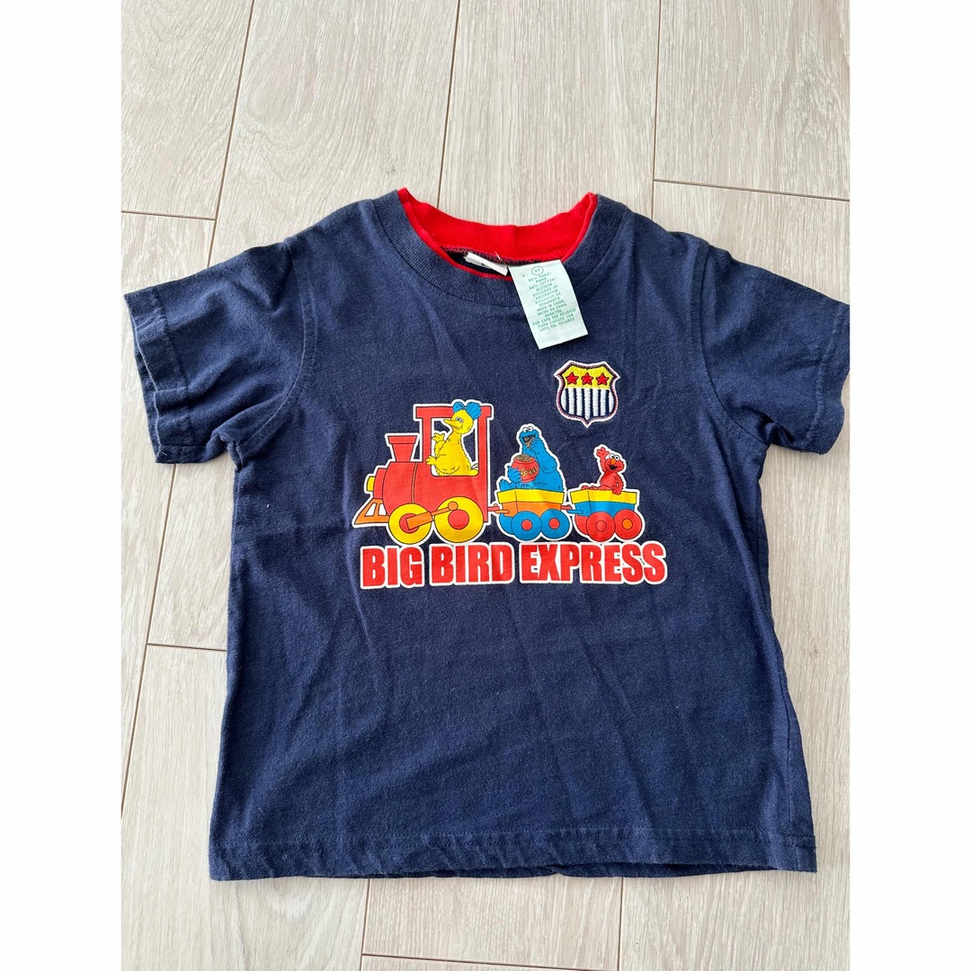 SESAME STREET(セサミストリート)の2004年アメリカ購入セサミストリートTシャツ4古着ヴィンテージ  ブーフーウー キッズ/ベビー/マタニティのキッズ服男の子用(90cm~)(Tシャツ/カットソー)の商品写真