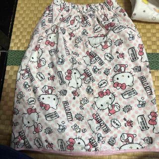 ハローキティ(ハローキティ)のキティーちゃん　おねしょパンツ　スカート(トレーニングパンツ)