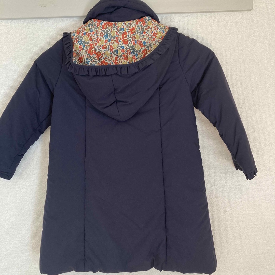 cacharel(キャシャレル)のcacharel 110センチコート キッズ/ベビー/マタニティのキッズ服女の子用(90cm~)(コート)の商品写真