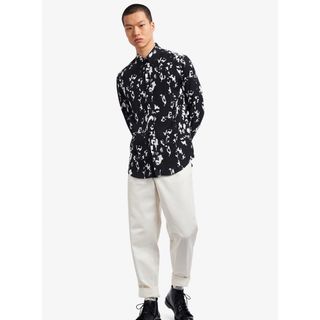 フレッドペリー(FRED PERRY)のMonochrome Abstract Shirt(シャツ)