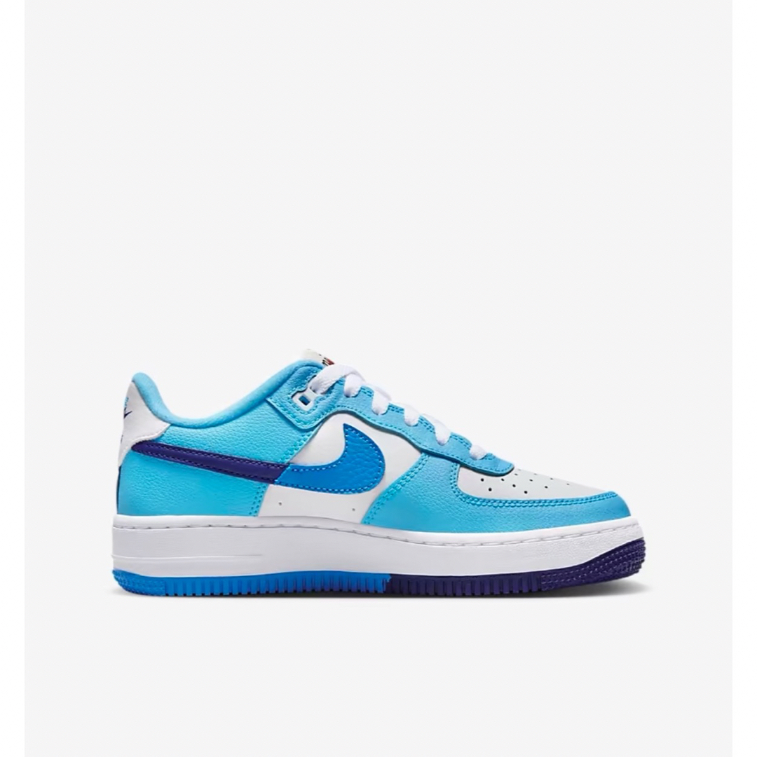 24【新品】Nike GS Air Force 1 LV8 2　ロイヤルブルー