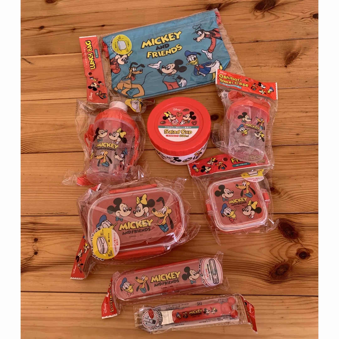 レトロミッキー ミッキー&フレンズ お弁当箱 水筒 フォーク レトロミッキー ミッキー&フレンズ お弁当箱 水筒 フォーク