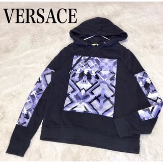 ヴェルサーチ(VERSACE)の美品 VERSACE プリント 切り替え パーカー スウェット プルオーバー (パーカー)