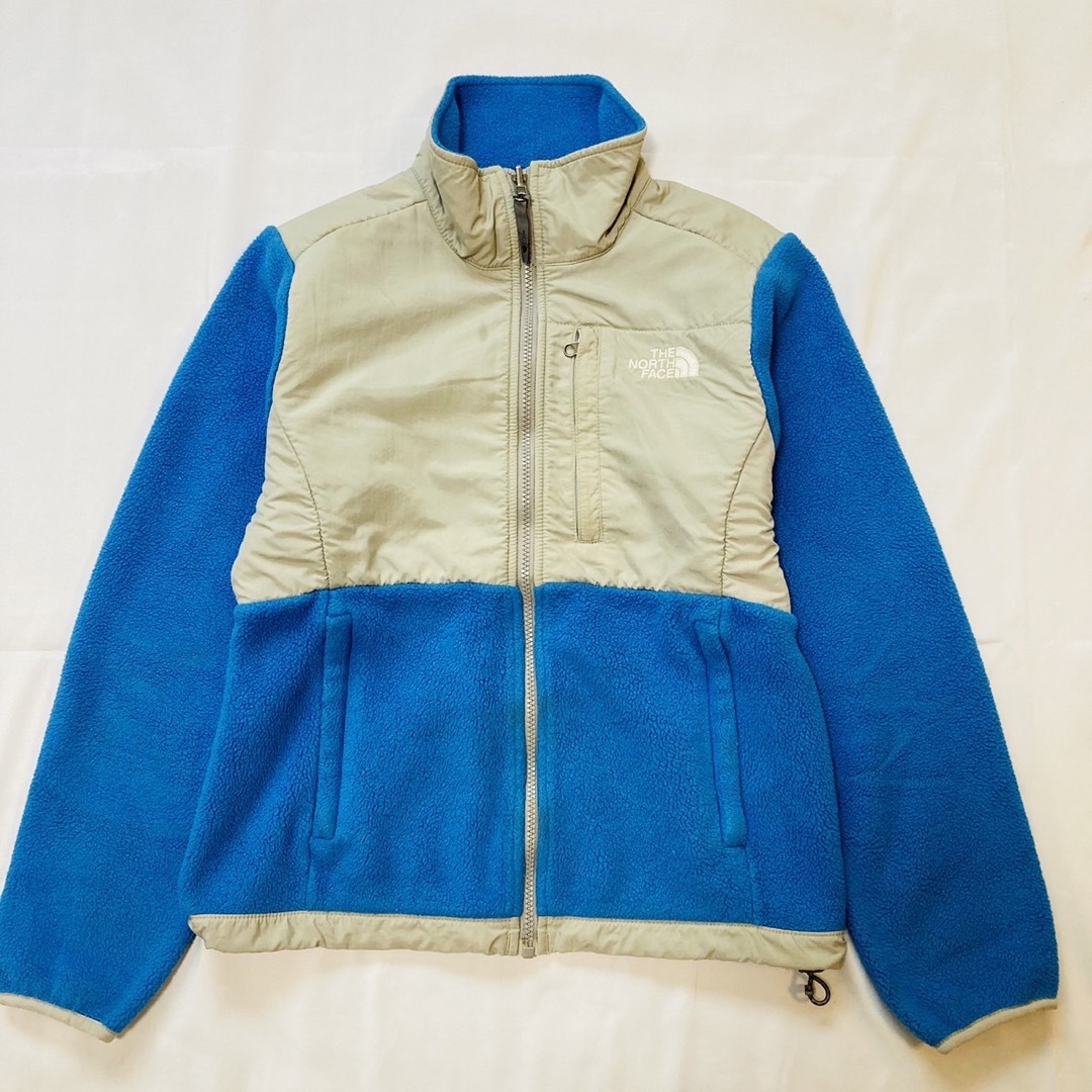 THE NORTH FACE(ザノースフェイス)の希少ノースフェイスTHE NORTH FACEポーラテックデナリジャケット水色S レディースのジャケット/アウター(その他)の商品写真