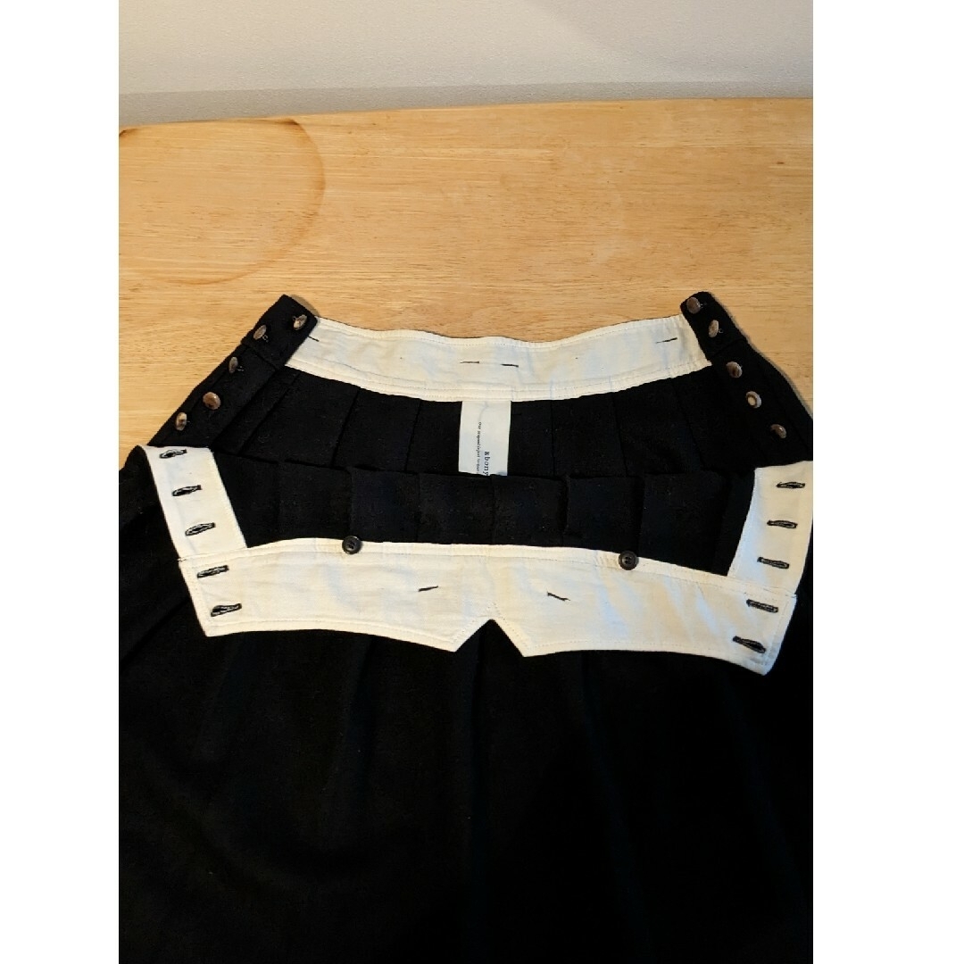 Ebonyivory(エボニーアイボリー)のエボニーアイボリー　サロペットスカート　サスペンダースカート　スカート レディースのスカート(ひざ丈スカート)の商品写真