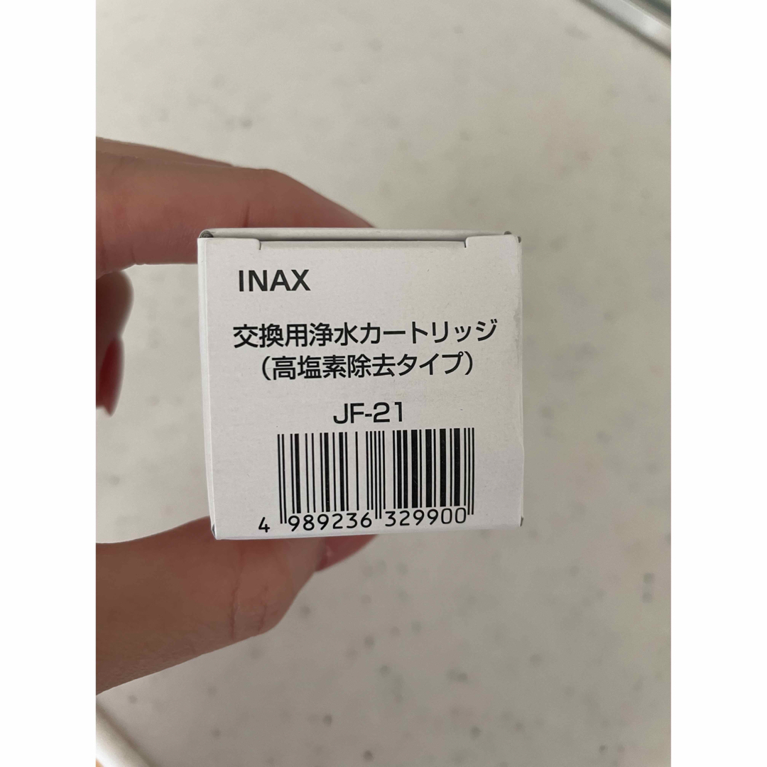 新品未開封 INAX 浄水カードリッジ JF-21 インテリア/住まい/日用品のキッチン/食器(浄水機)の商品写真