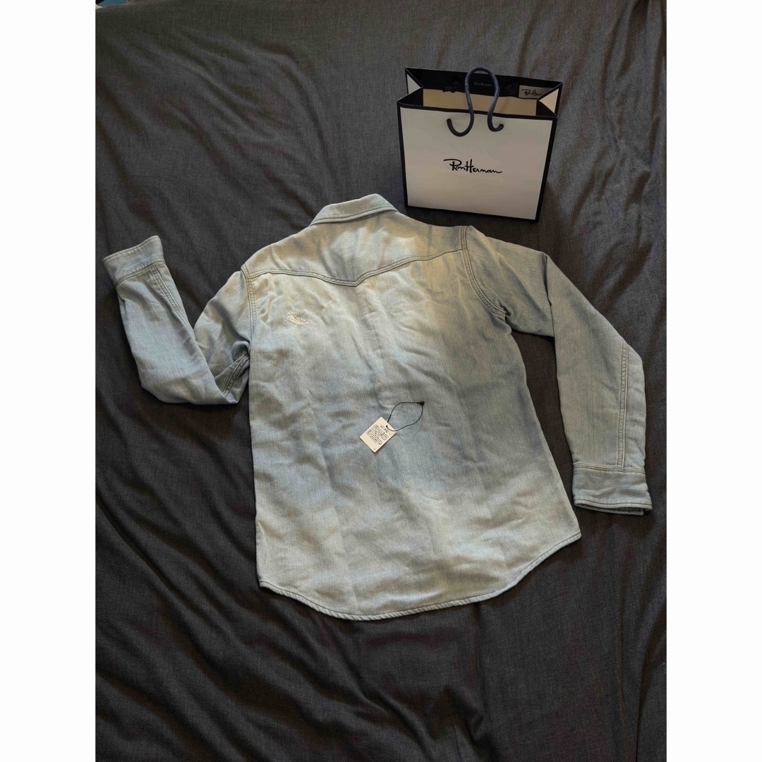 Ron Herman(ロンハーマン)の希少 RonHarman ロンハーマンダメージリペア スウェットデニムシャツ S メンズのトップス(シャツ)の商品写真