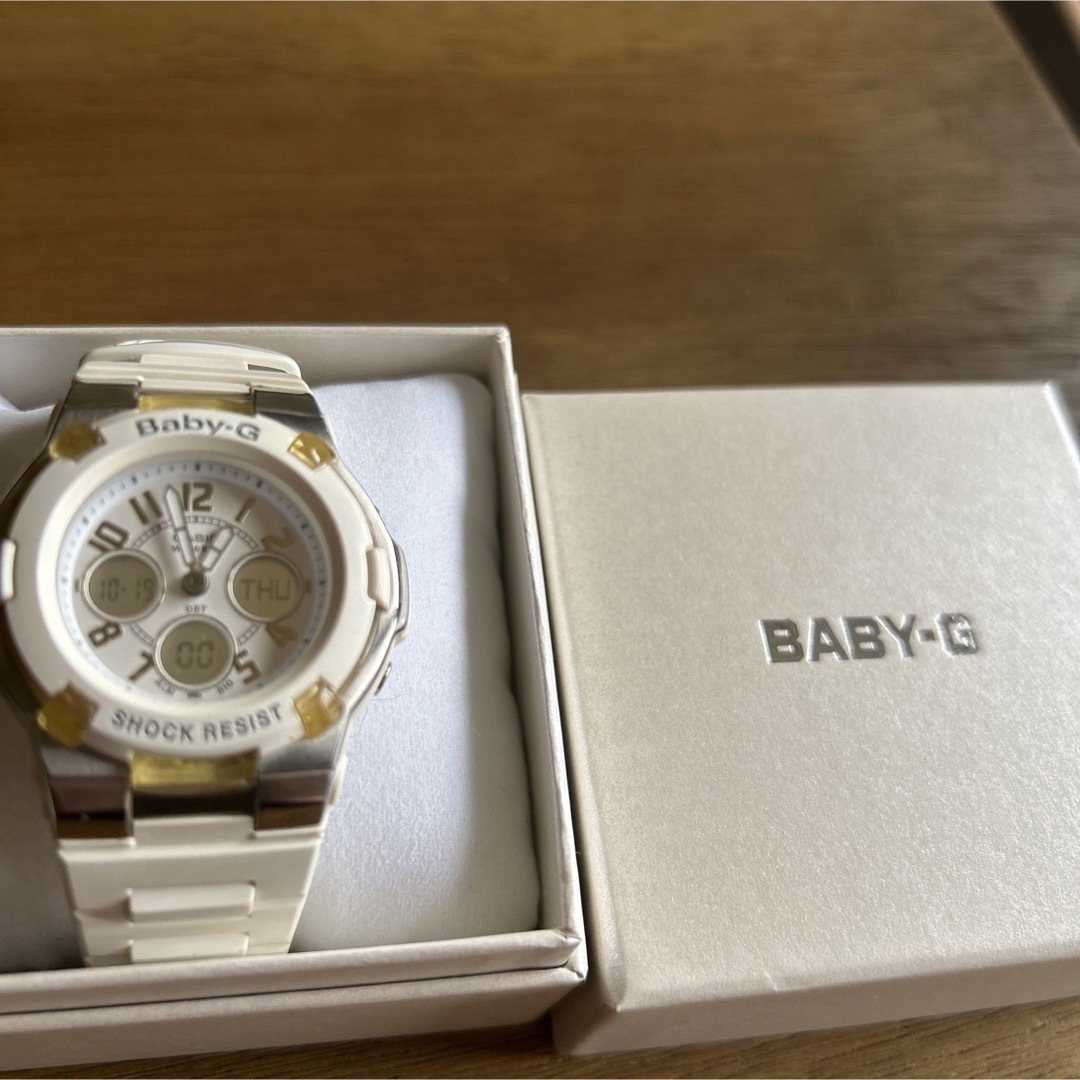 ベビーG 5001 オールホワイト✨白カジュアル万能お買い得セール品♡女子腕時計
