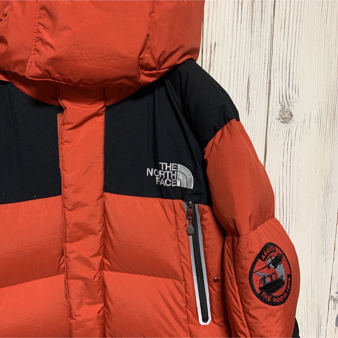 THE NORTH FACE(ザノースフェイス)の【匿名発送】ノースフェイス　ダウン　ASGARD　レッド　HYVENT　700 メンズのジャケット/アウター(ダウンジャケット)の商品写真