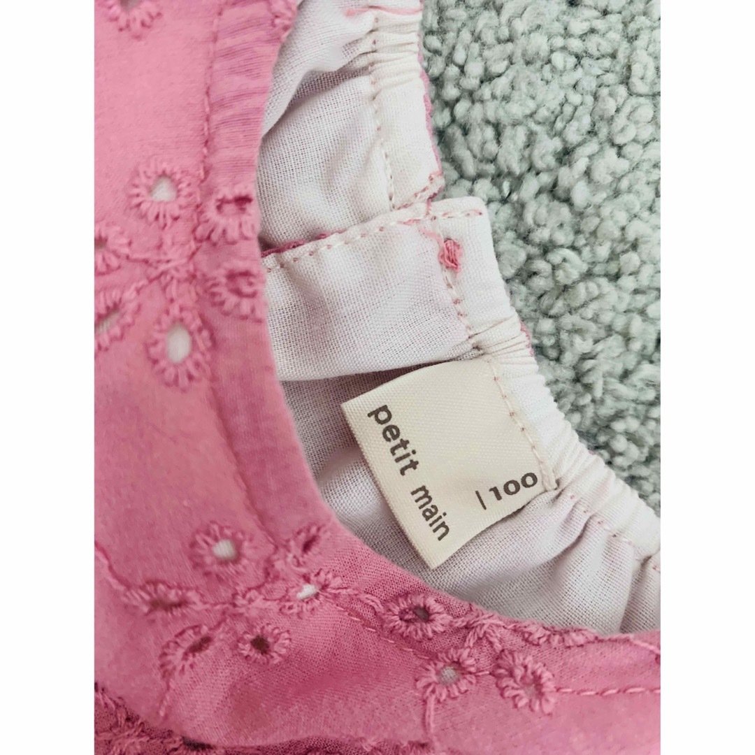 petit main(プティマイン)のpetit main  レース　チュニック　100 キッズ/ベビー/マタニティのキッズ服女の子用(90cm~)(ブラウス)の商品写真