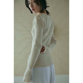 meer.／SHOULDER RIBBON RIB KNIT TOP(ニット/セーター)