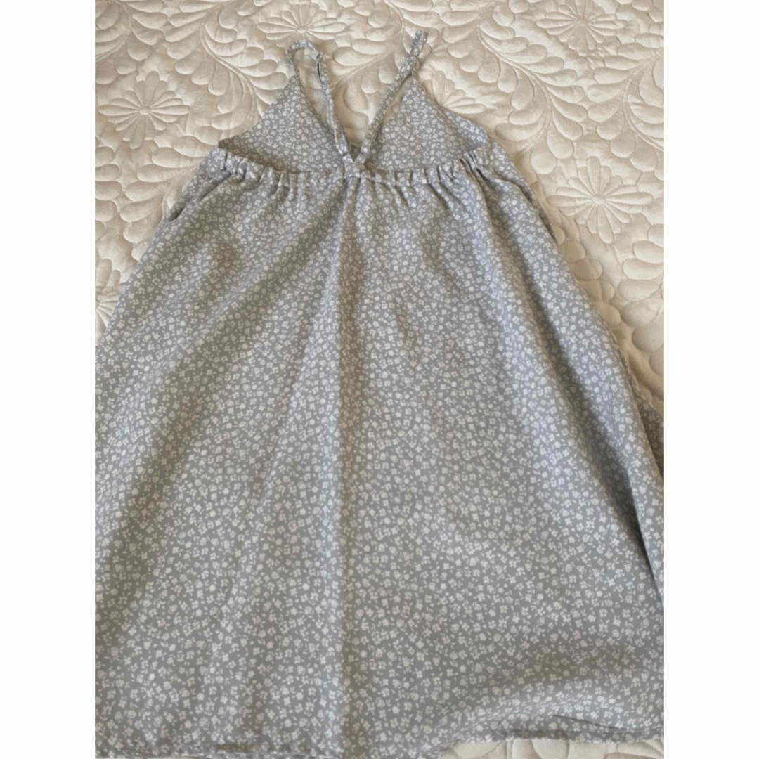 GLOBAL WORK(グローバルワーク)のGLOBAL WORK プリント小花ワンピース キッズ/ベビー/マタニティのキッズ服女の子用(90cm~)(ワンピース)の商品写真