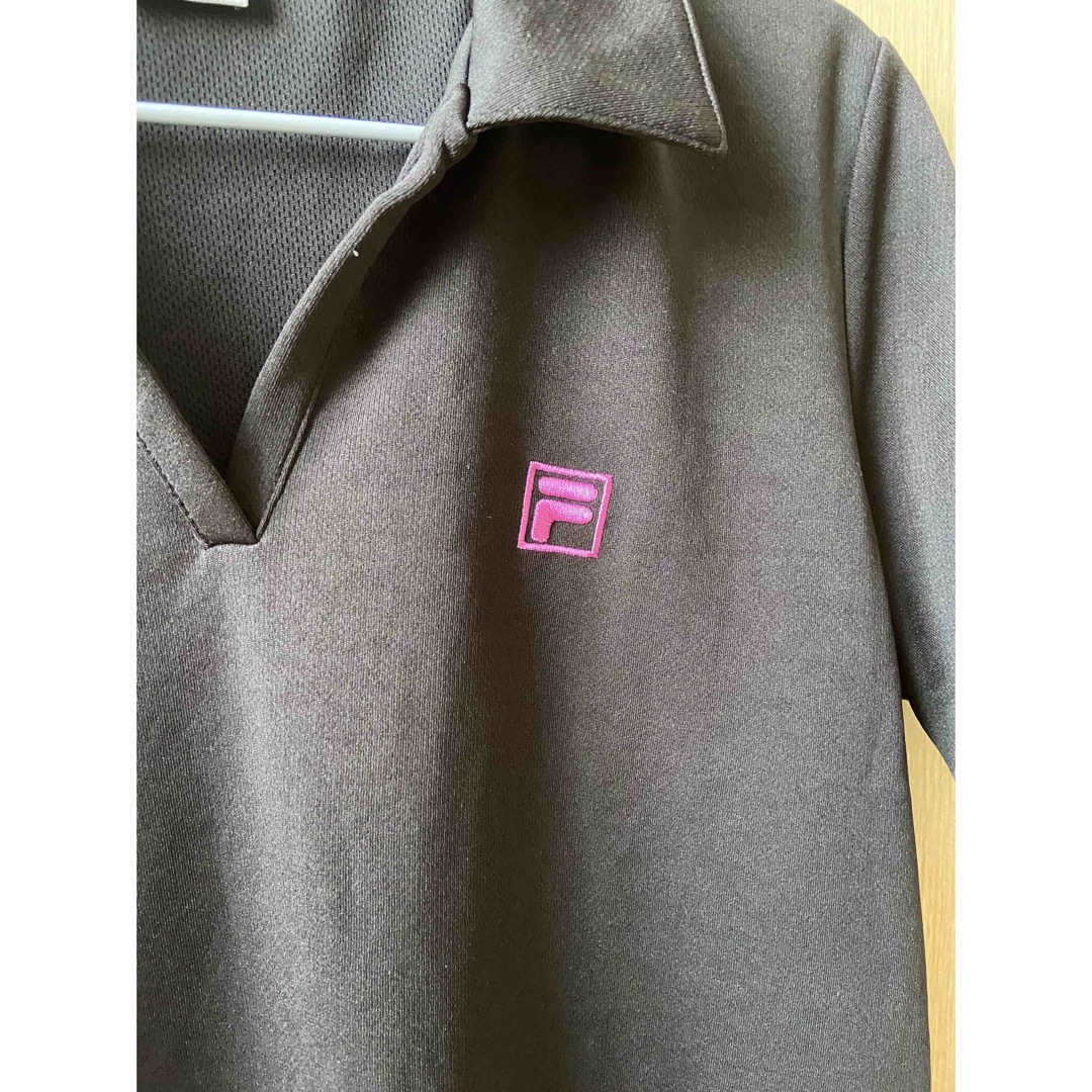 FILA(フィラ)のFILA フィラ レディース トップス 半袖 黒 スポーツウェア レディースのトップス(Tシャツ(半袖/袖なし))の商品写真