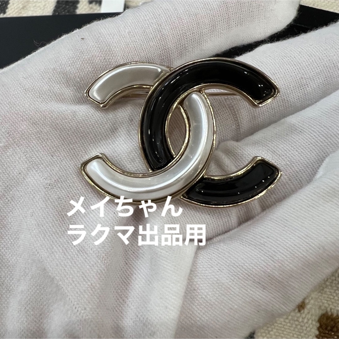 シャネル CCロゴブローチ-