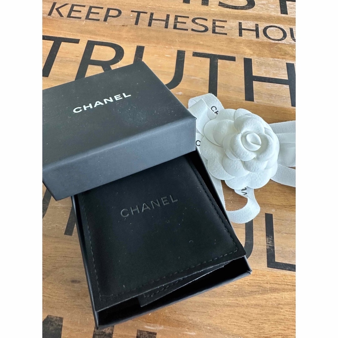 シャネル銀座購入★新作★即完売入手困難★新品未使用【CHANEL】激レアブローチ シャネル銀座購入★新作★即完売入手困難★新品未使用【CHANEL】激レアブローチ
