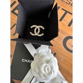 シャネル(CHANEL)のシャネル銀座購入★新作★即完売入手困難★新品未使用【CHANEL】激レアブローチ(ブローチ/コサージュ)