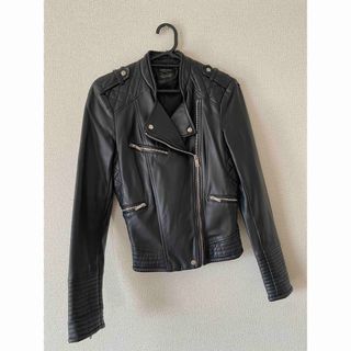 ザラ(ZARA)のレザージャケット　ライダースジャケット　黒　ペプラム　アウター(ライダースジャケット)