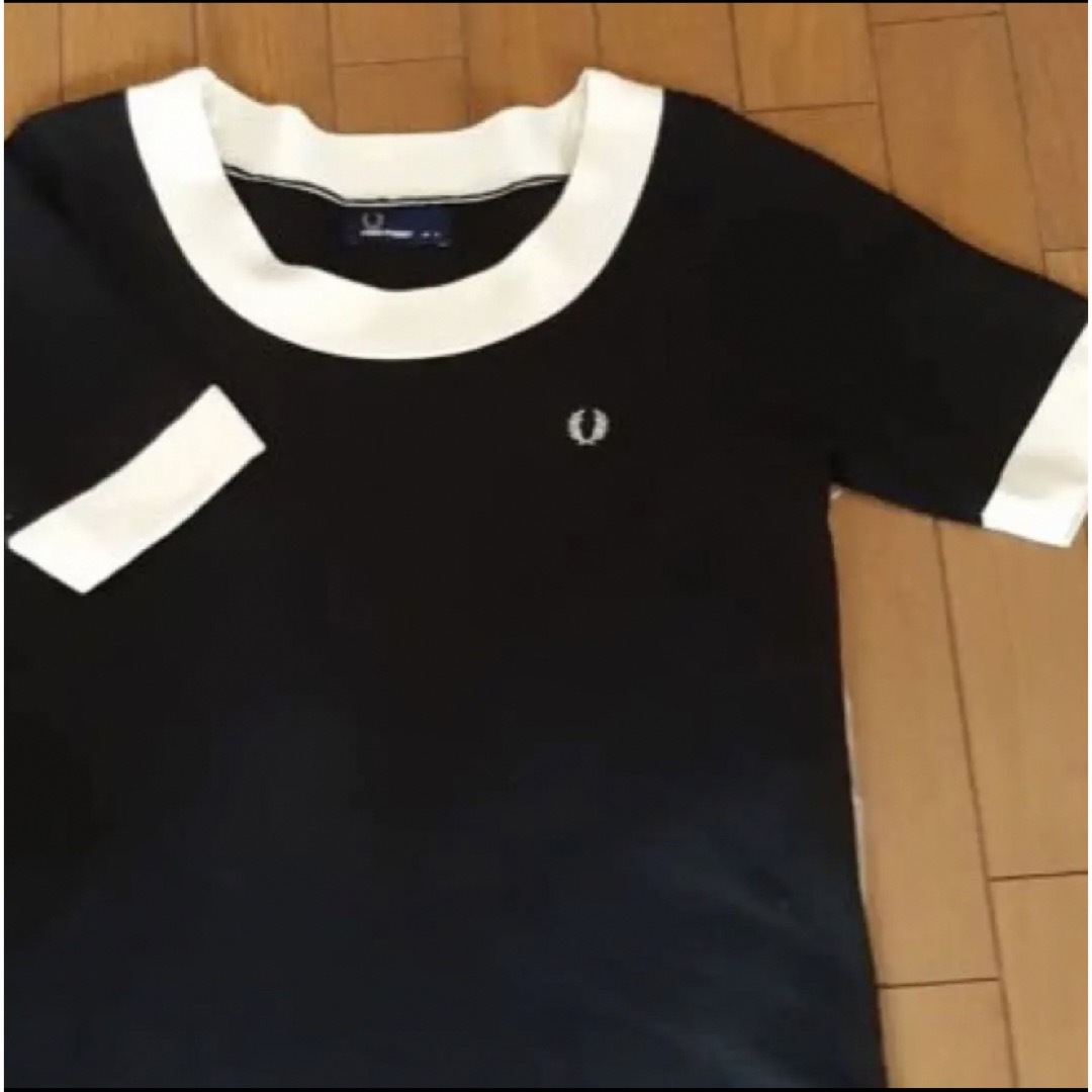 FRED PERRY(フレッドペリー)のフレッドペリー　ニットワンピース レディースのワンピース(ひざ丈ワンピース)の商品写真